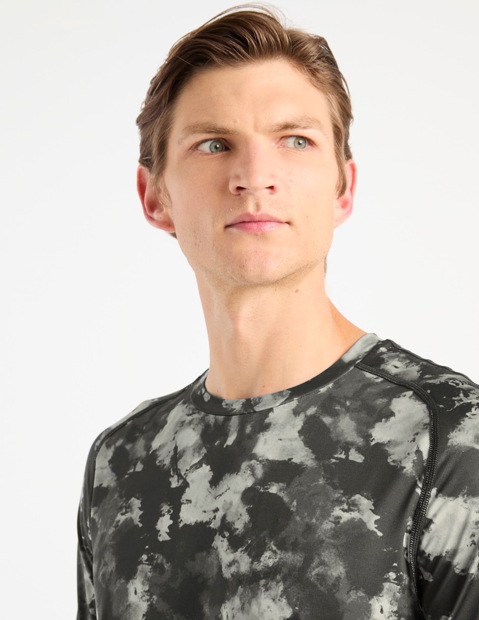 Playera cuello redondo para hombre 4